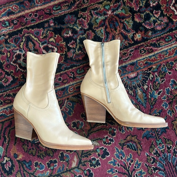Dolce Vita Boots - Picture 1 of 4